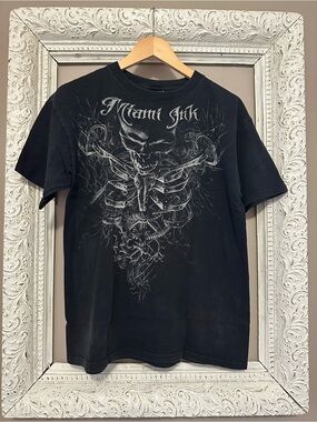 Miami Ink Black Short-Sleeve Tee with Gray Skeletal Chest Graphic. Size L. ❣️